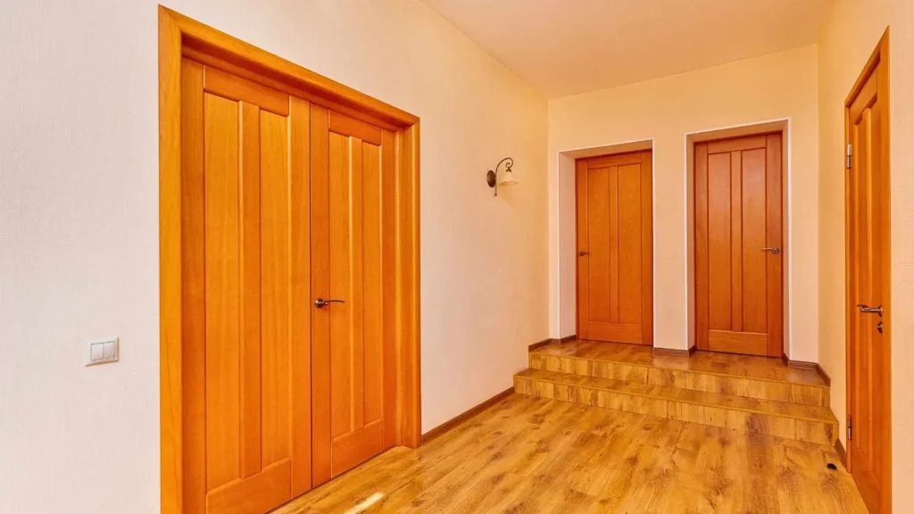 The Role of Veneers and Laminates in Enhancing Flush Door Aesthetics